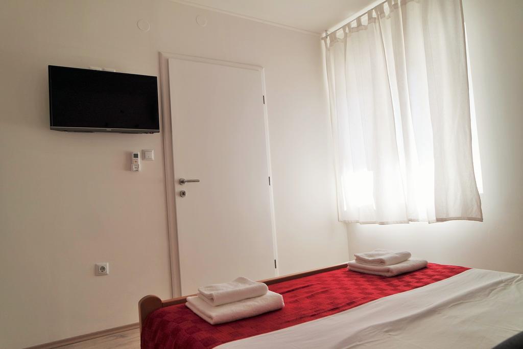 Lenka Apartments I Новалья Экстерьер фото